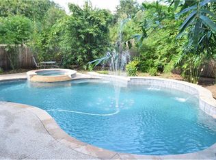 14407 Little Willow Walk, Houston, TX 77062