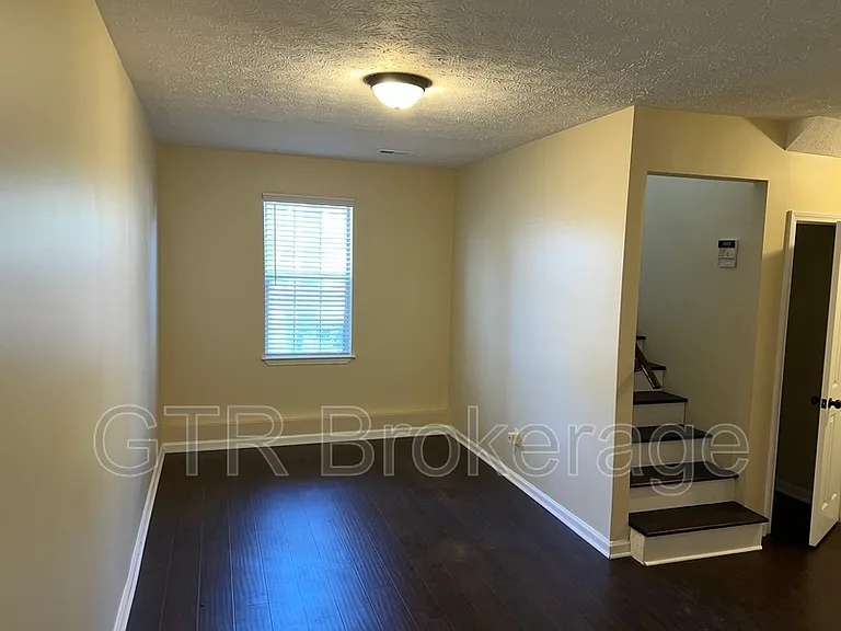 40 Smoke Rise Ct — Photo 16
