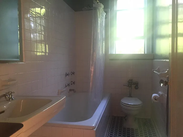 2737 Devonshire Pl NW #329 — Photo 19