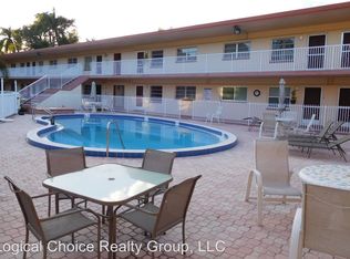 2590 1st St, Fort Myers, FL 33901
