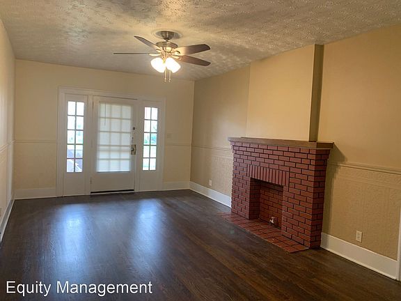 5th image of 133 E Broadway Ave