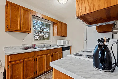 1 Rosecrest St #1C Photo 1