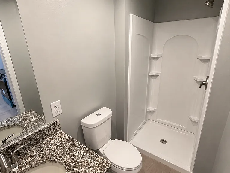 730 Boulevard Ave #2 — Photo 8