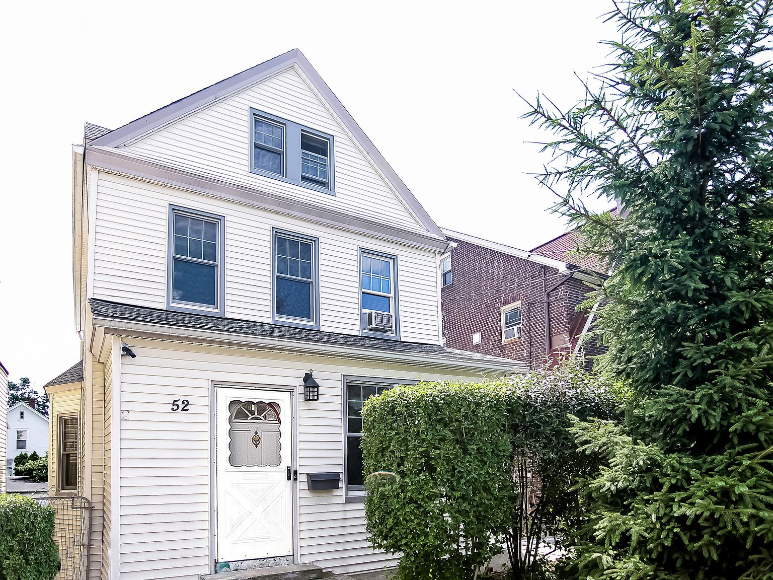 52 Sherwood Ave, Yonkers, NY 10704 Zillow