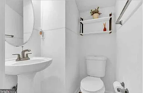 8515 Towne Manor Ct — Photo 19