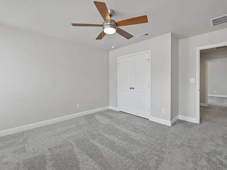 6801 Baron Dr — Photo 9