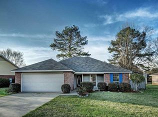 415 Riverbend Dr, Byram, MS 39272