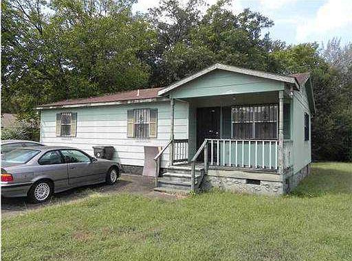 1st image of 559 Arlington Ave