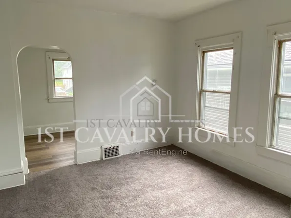 1383 Curtis St #2, Akron, OH 44301