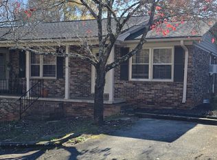 301A W North 3rd St, Seneca, SC 29678