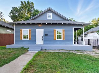 2220 Chestnut Ave, Fort Worth, TX 76164