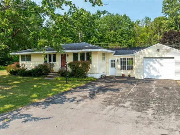 593 Phinney Rd, Hannibal, NY 13074