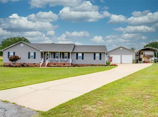 1308 Rosewood Ct, Williamston, SC 29697