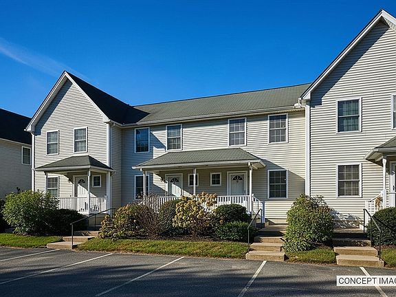 2nd image of 8 Hockanum Rd APT 10