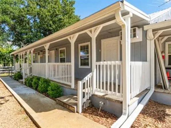 720 Pritchett Ln, Kemp, TX