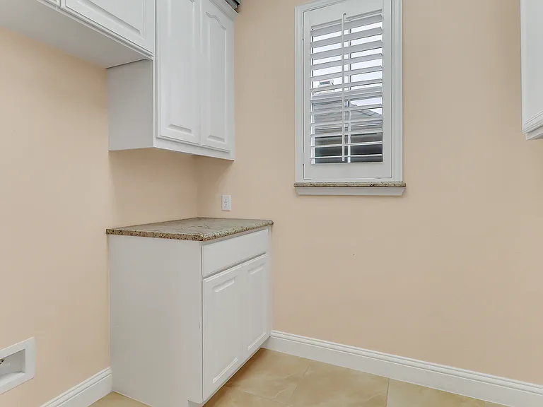 8505 Bayham Dr — Photo 19