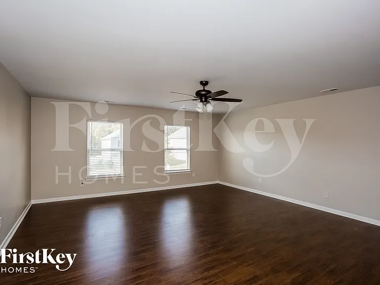 15221 Chowning Tavern Ln — Photo 7