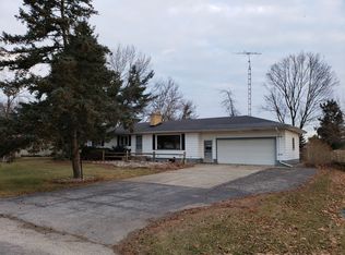 11125 N Evergreen Dr, Birch Run, MI 48415