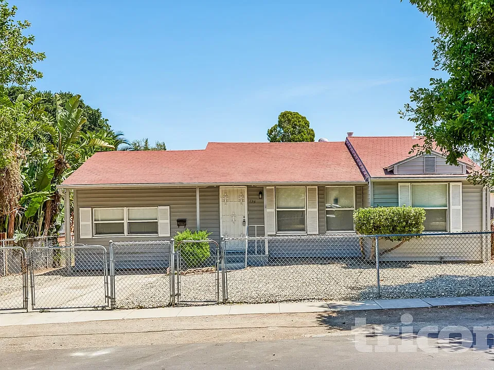 295 Franklin Ave