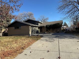 262 Victor St, Aurora, CO 80011