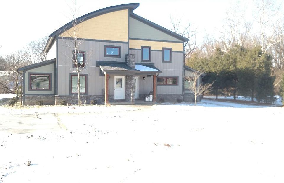 1st image of 815 S Shane St