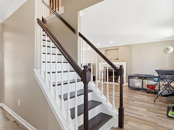 4th image of 1178 McKinley Ct
