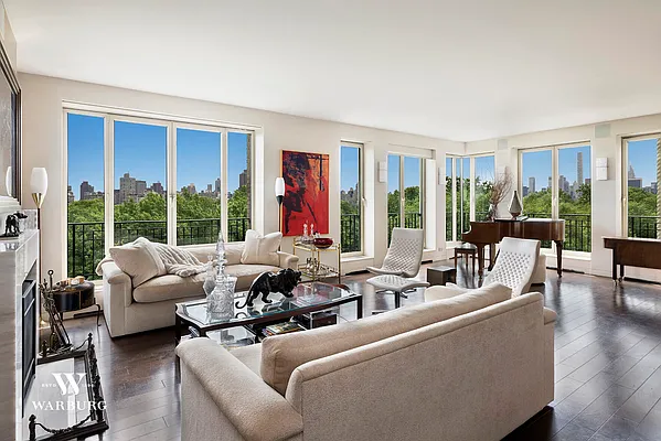 Sold by Warburg | media 14