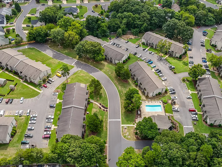 Winslow Apartments — Photo 27