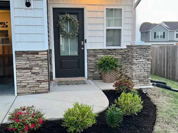 215 Wanderlust Ct, Johnson City, TN