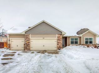 502 SW 40th St, Ankeny, IA 50023