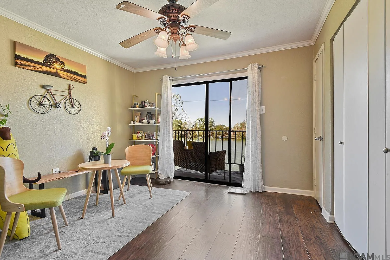 2 bed, 1136 sqft, $1,100 — Photo 4
