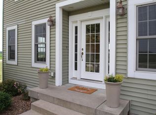 W5439 Church Rd, Johnson Creek, WI 53038