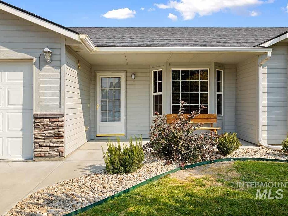 24470 Catalpa Ct, Notus, ID 83656 Zillow