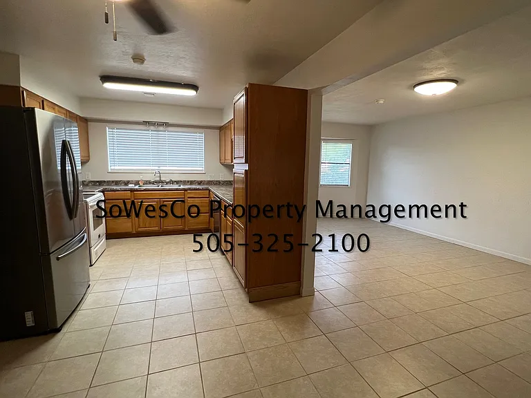 310 McCloud Ct — Photo 4