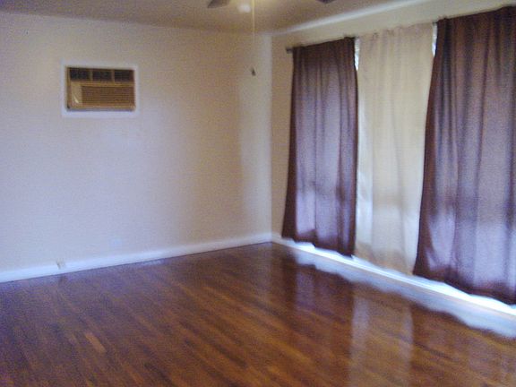 2nd image of 3110 Cato Blvd