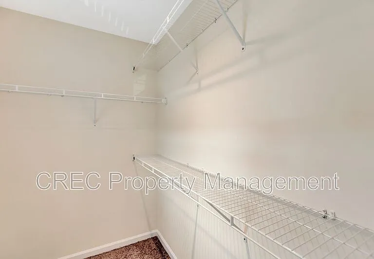 140 Buchanan Cir — Photo 19