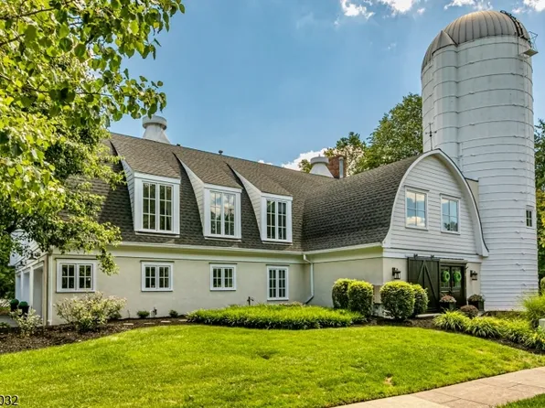 8 Flanders Valley Ct, Montgomery Twp., NJ 08558
