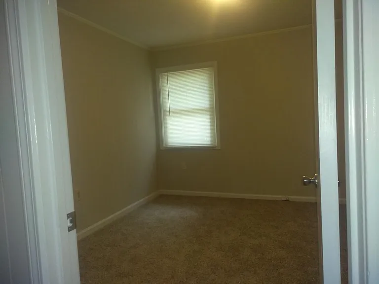 248 Scott St NW — Photo 8