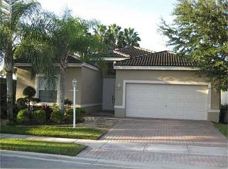 1st image of 11600 NW 48th St