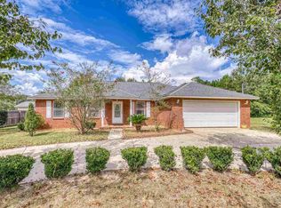 888 Maple Woods Cir, Pensacola, FL 32534