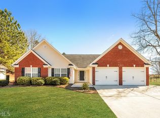 107 Hampton Oaks Cir, Villa Rica, GA 30180