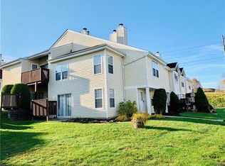 1216 Whispering Hls, Chester, NY 10918