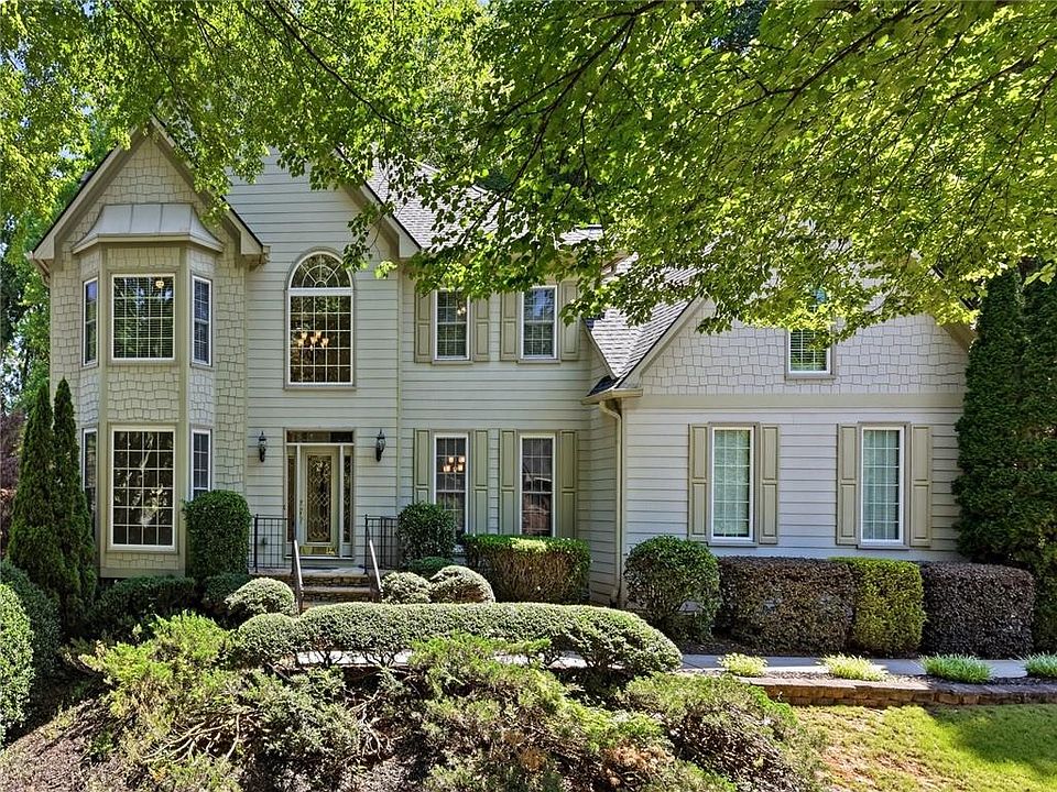 1st image of 4619 Wickford Cir NE