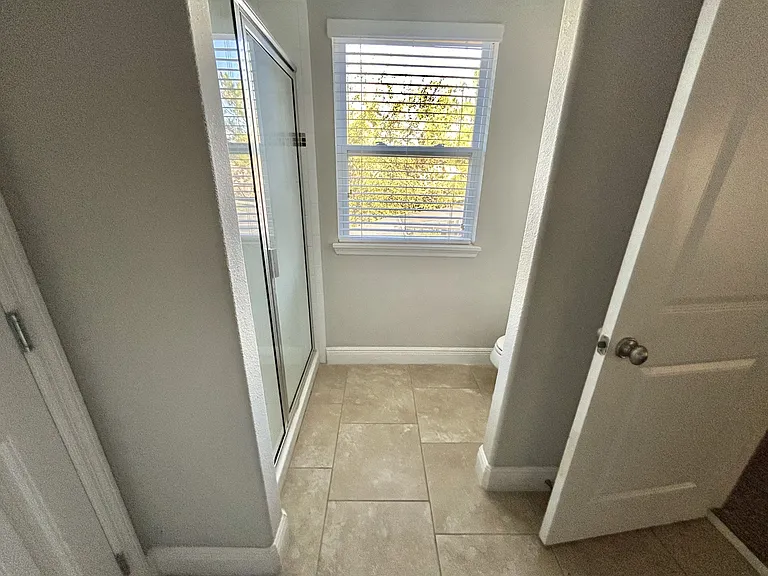 5365 Oakbourne Ave — Photo 24