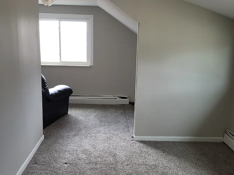 19236 Florida St — Photo 13
