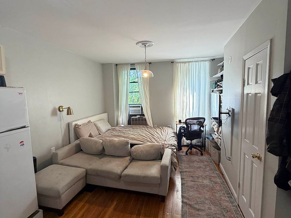 1st image of 324 E 8th St #5A