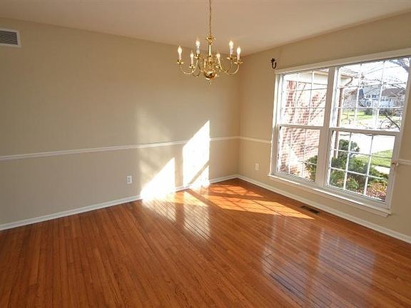 2nd image of 183 Wild Ivy Ct