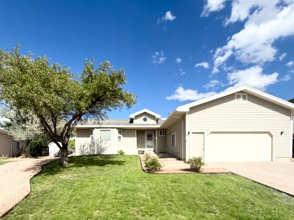 918 Edelweiss Ct, Rifle, CO 81650
