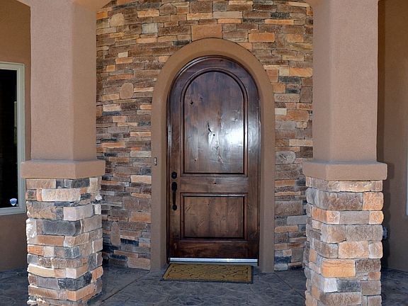 3rd image of 2516 Villa Doro Way NW