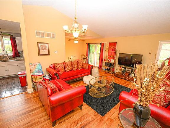 5th image of 3004 N 58th St